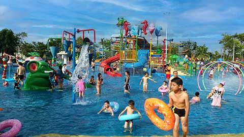 Kolam renang putri duyung depok